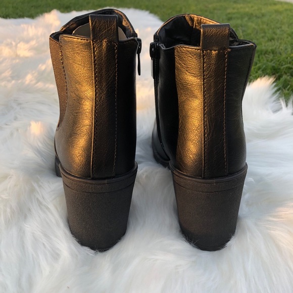 Bratz Booties - Picture 3 of 4